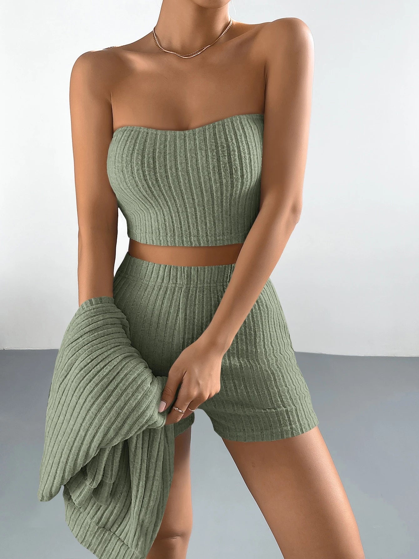Ensemble 3 Pièces Côtelé – Cardigan, Bandeau & Short Décontractés